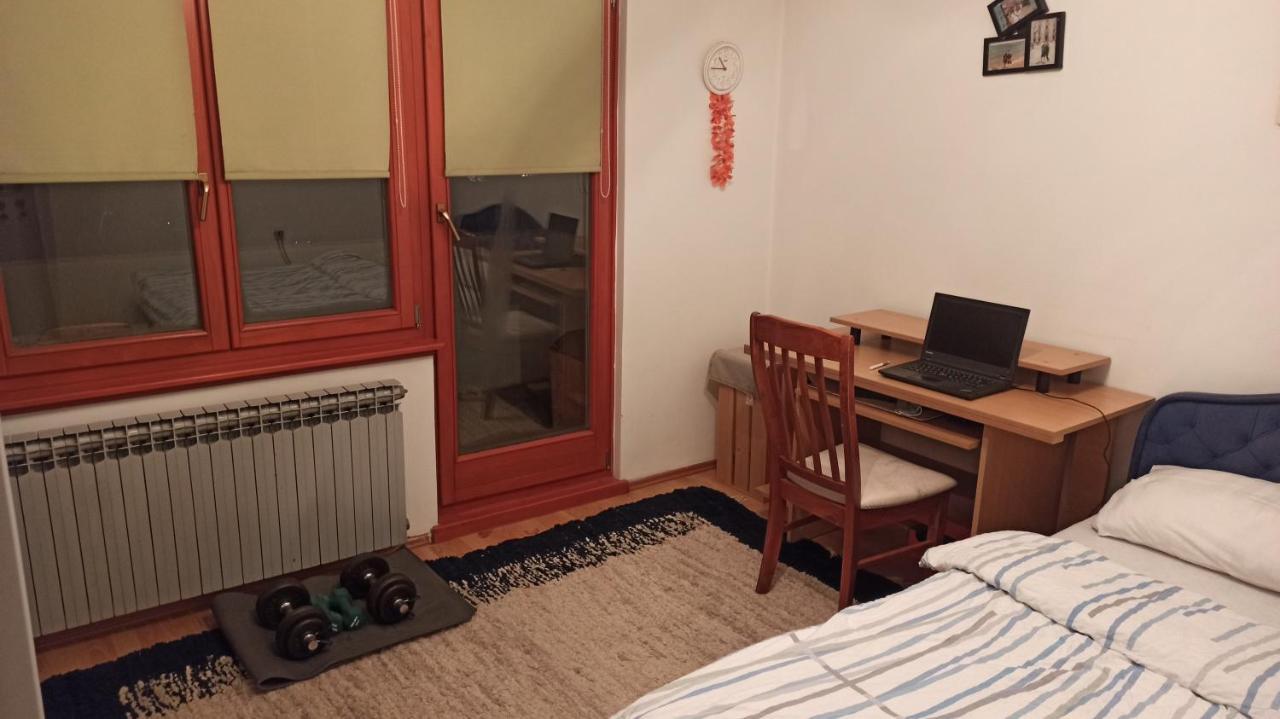 Cozy Room With A Balcony Sarajevo Exterior photo