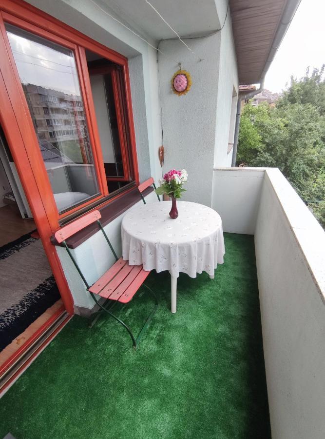 Cozy Room With A Balcony Sarajevo Exterior photo